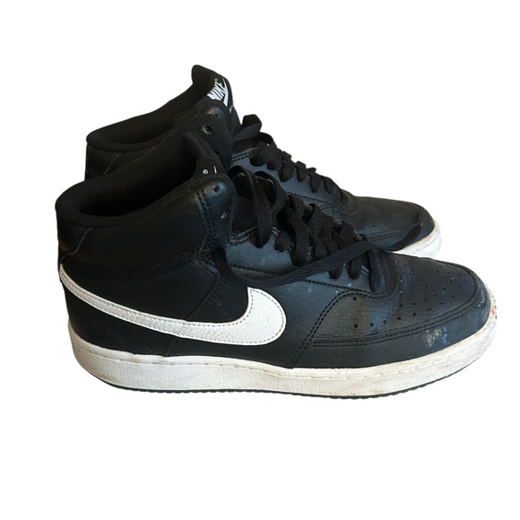Nike Black and White High-Top Sneakers - Picture 2 of 7